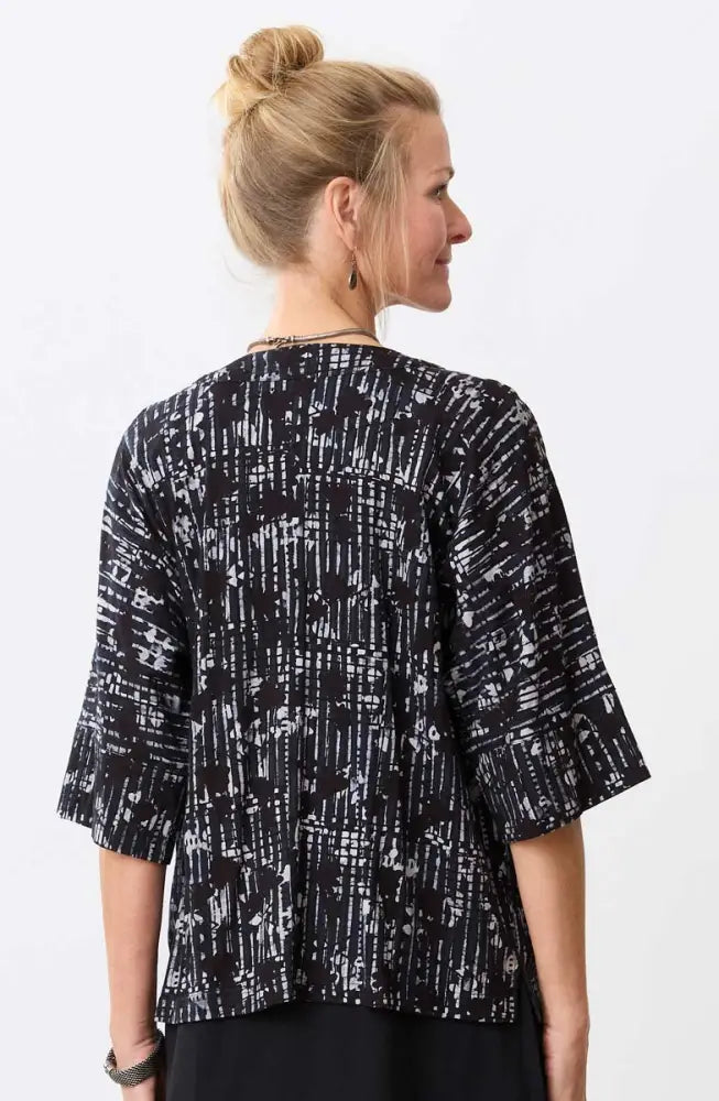 Kolkata Drop-Shoulder Batik Knit Jacket - Black