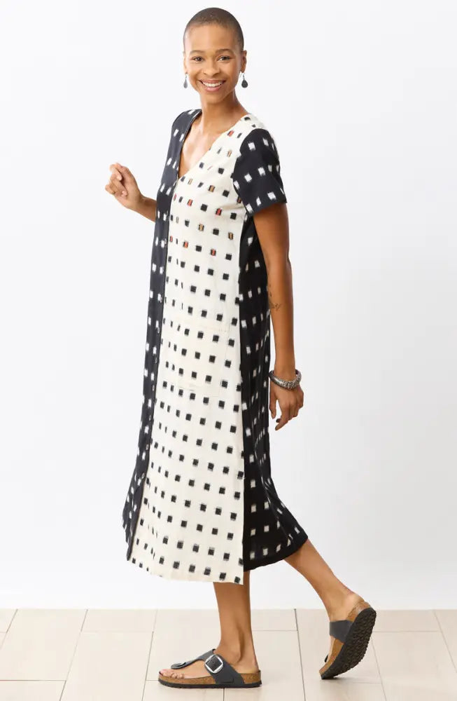 Rajouri Ikat Button Front Midi Dress - Soft white/Black